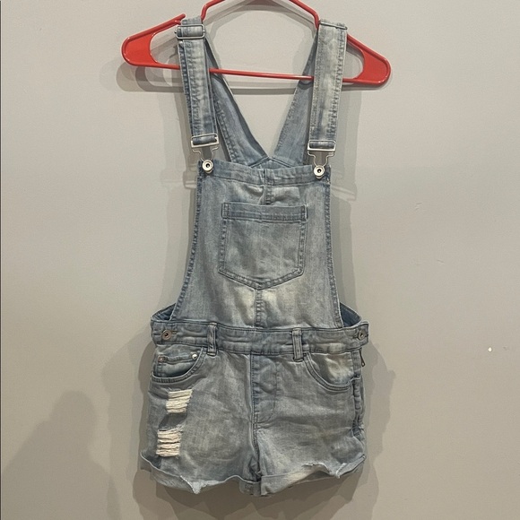 Dollhouse Pants - Light Wash Denim Short Overalls dollhouse size 7